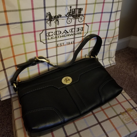 Purse - Picture 3 of 5